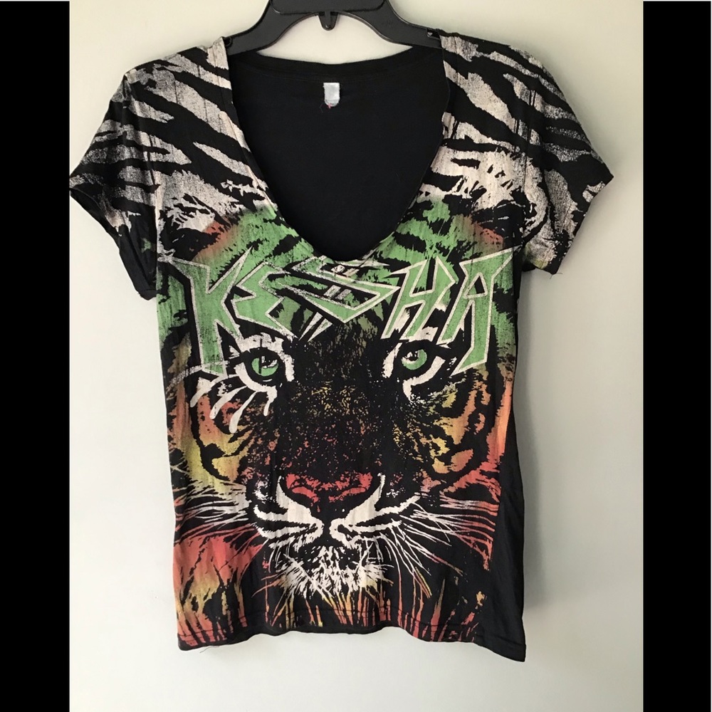 Kesha  Tiger T Shirt Sz Juniors Lg
